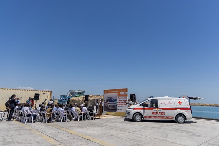 الحاق یک دستگاه آمبولانس پیشرفته به ناوگان امدادی جزیره جهانی قشم
