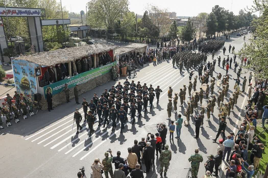 رژه روز ارتش در قزوین + تصاویر