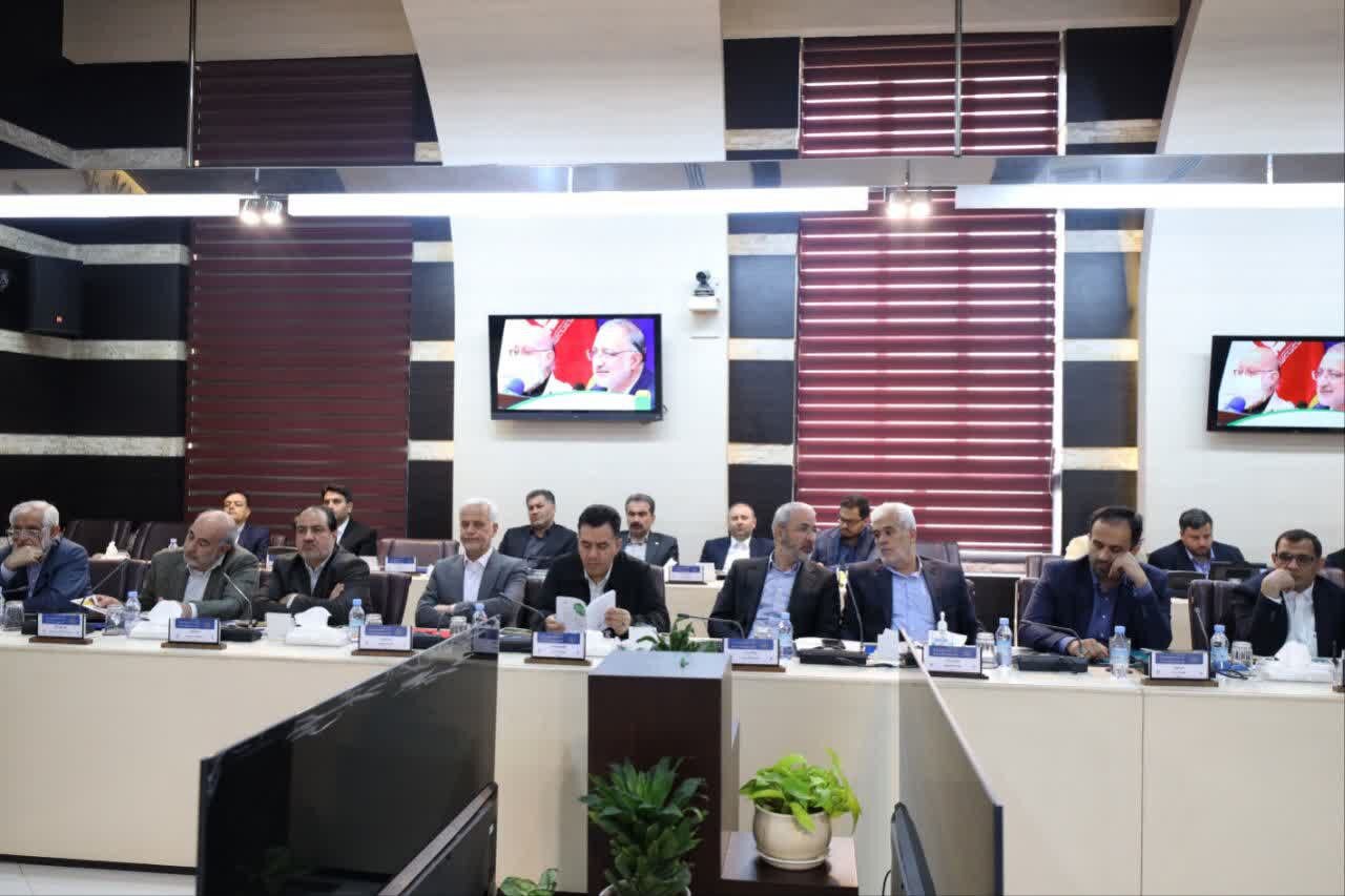 نشست ادواری شهرداران کلانشهرها و مراکز استانها در مشهد+ عکس