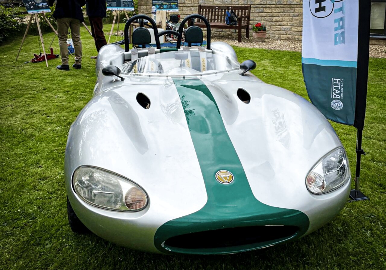 قدرتبخشی به شهرهای فردا با خودروهای برقی و هیدروژنی