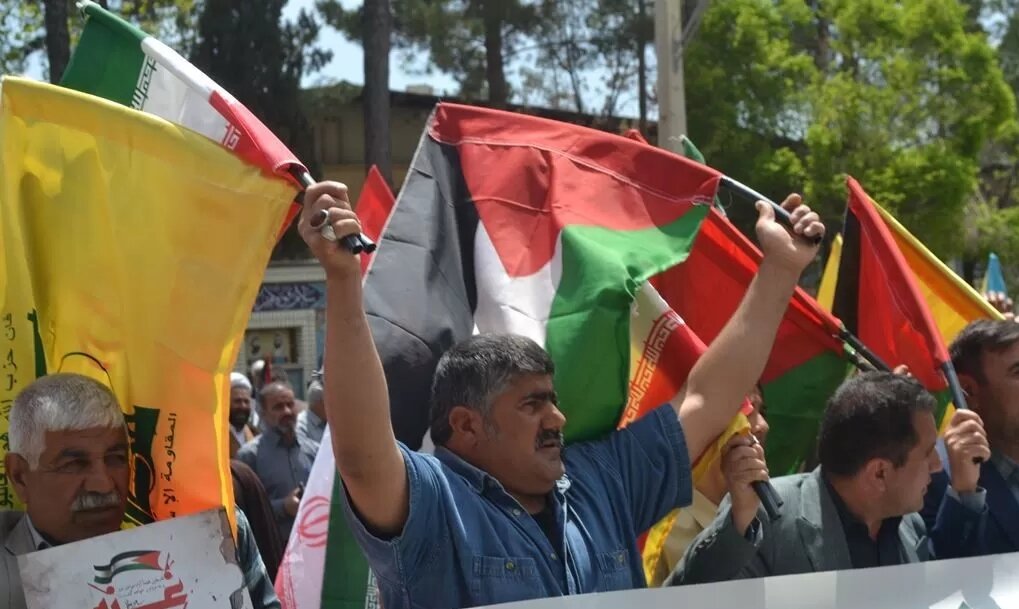 اعلام حمایت مردم یاسوج از عملیات «وعده صادق»+تصاویر