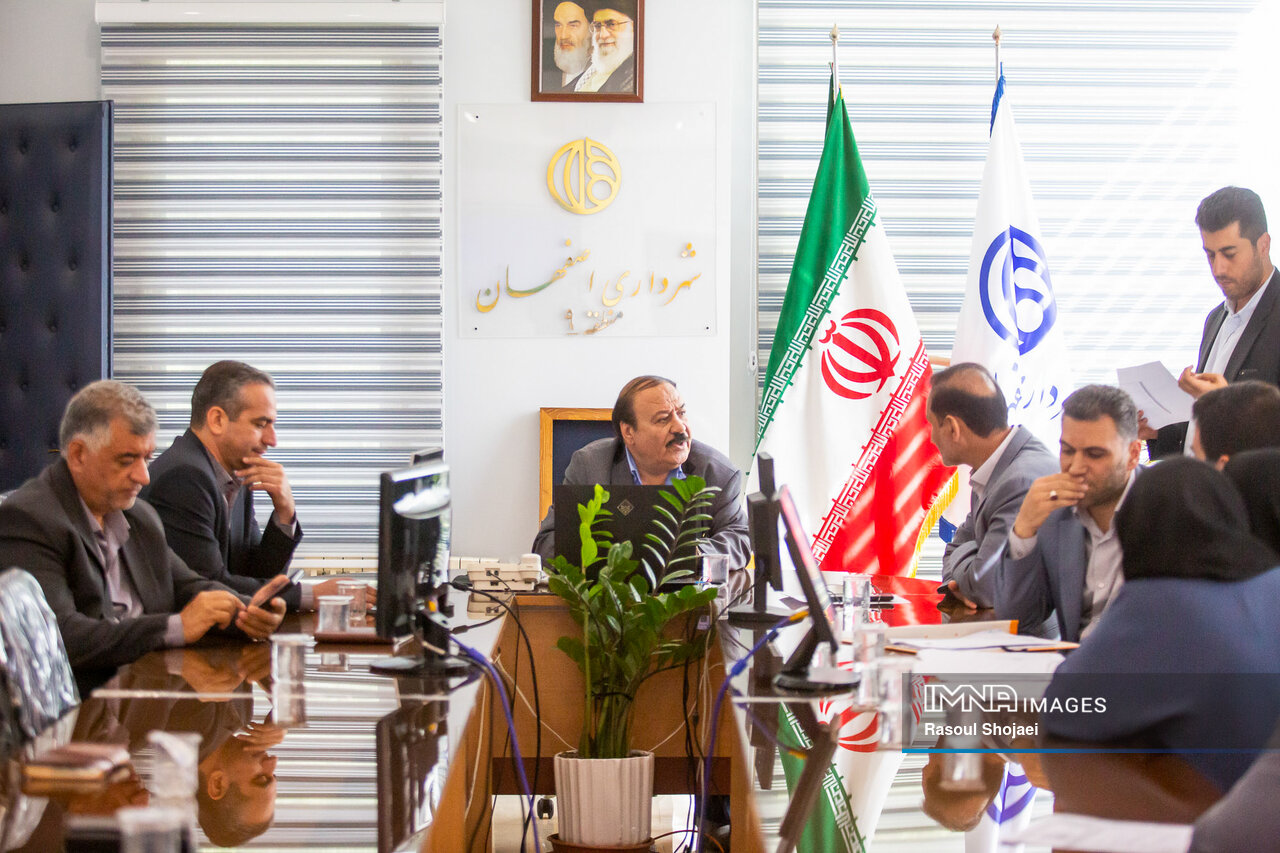 کمیته نظارتی شورای شهر اصفهان در منطقه ۹ شهرداری