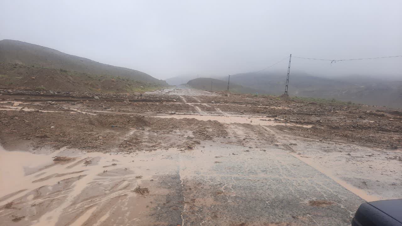 بارشهای رگباری و آبگرفتگی در شمال و شرق استان اصفهان + عکس