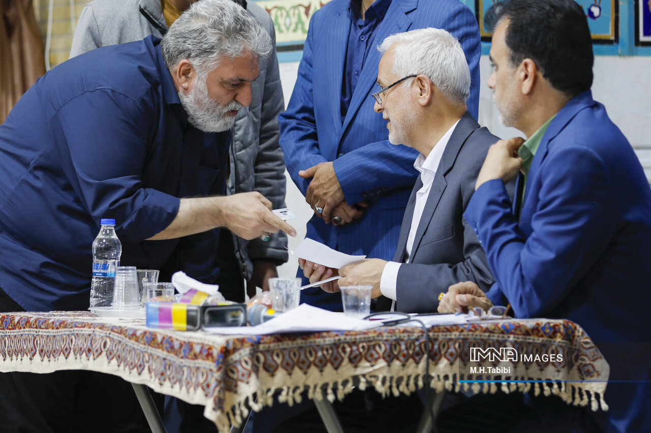 مطالبات اهالی منطقه ۱۲ از شهردار اصفهان چه بود؟