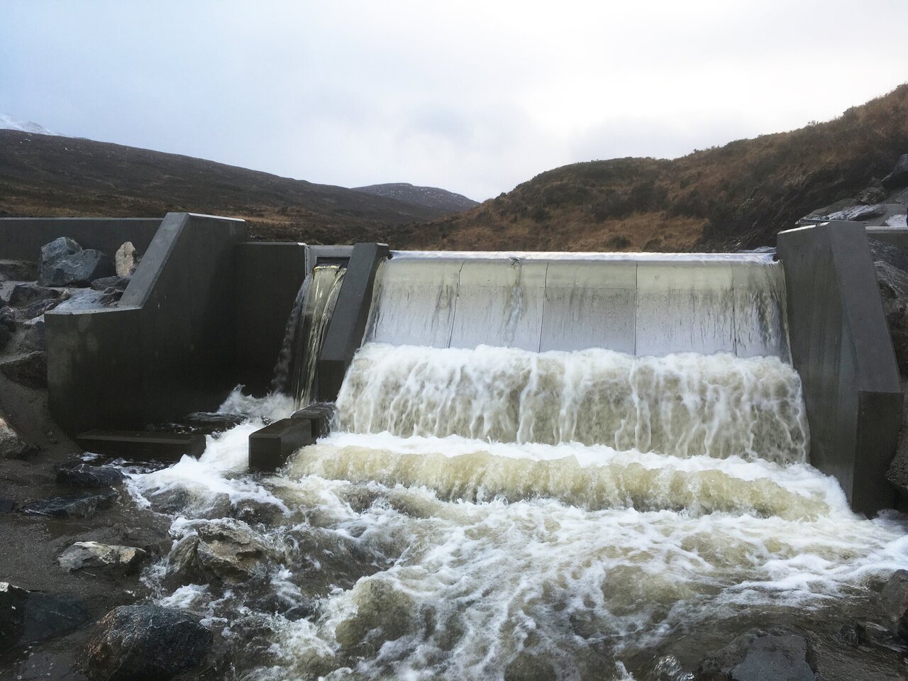 تبدیل دریاچهها به نیروگاههای عظیم تولید برق