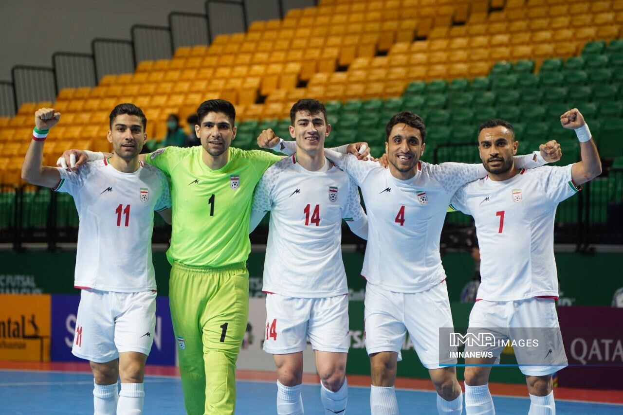 چشمک یوزهای ایرانی به قهرمانی شماره ۱۳