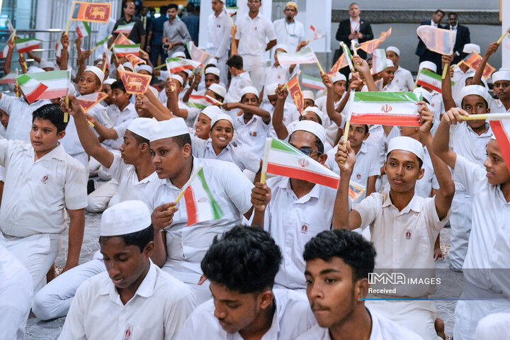 دیدار صمیمی با مسلمانان سریلانکا