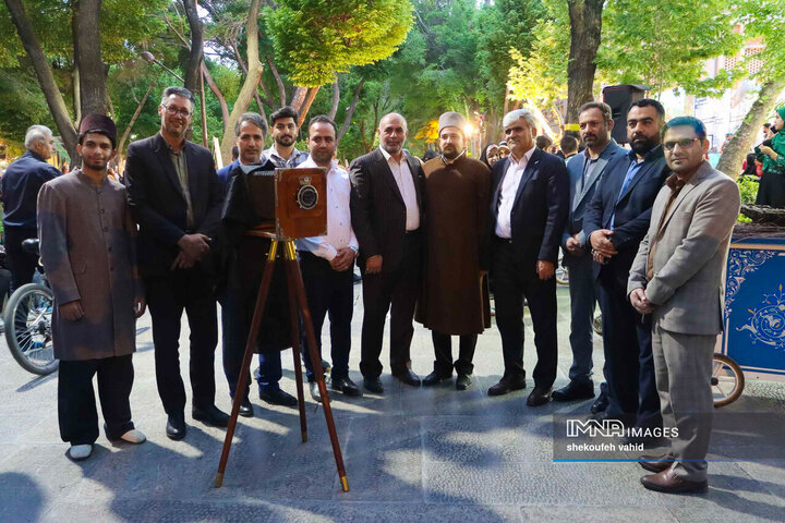 حضور اعضای کمیسیون فرهنگی شورای عالی استان ها در اصفهان