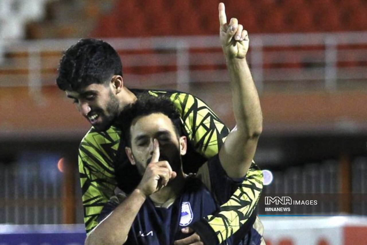 سپاهان نزدیکتر از همیشه به جام قهرمانی