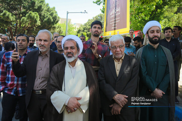 تجمع دانشجویان دانشگاه اصفهان در حمایت از جنبش دانشگاه های آمریکا