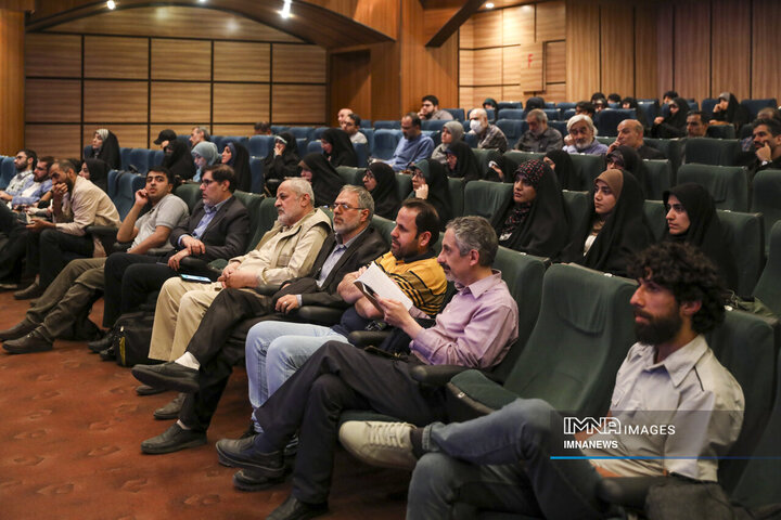 همایش «قدس از چشمان آقای نادر»