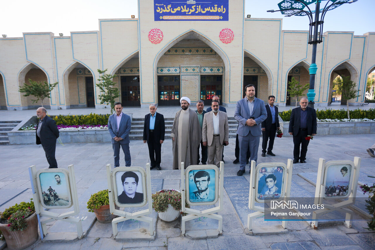 تجدید میثاق اعضای دوره ششم شورای شهر اصفهان با آرمان‌های شهدا