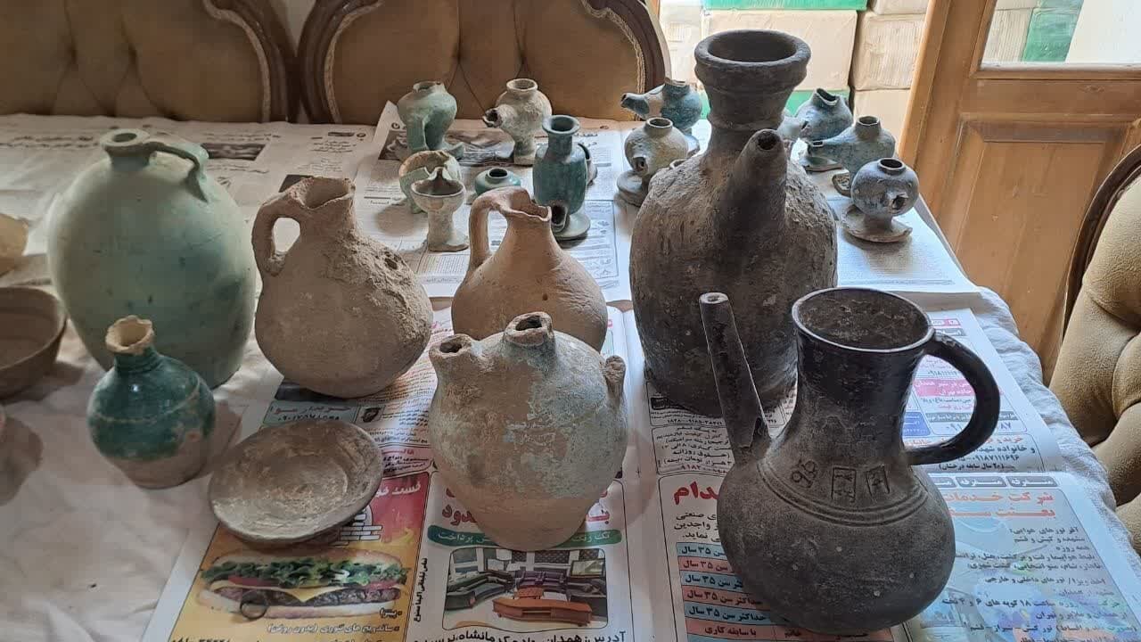 آثار کشف‌ شده در خیابان باباطاهر همدان مربوط به دوره ایلخانی است