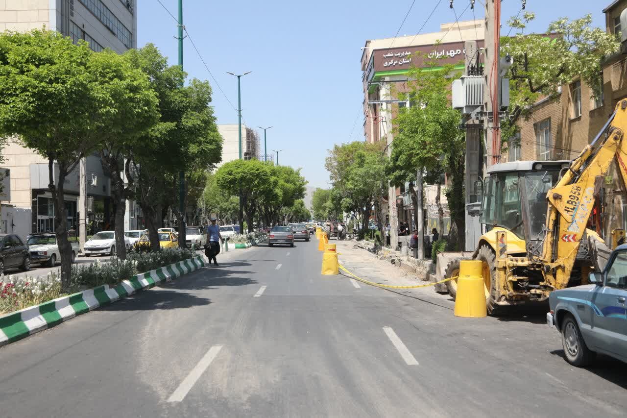 اجرای فاز نخست خط ویژه مسیر اتوبوس خیابان حضرت امام خمینی(ره) اراک