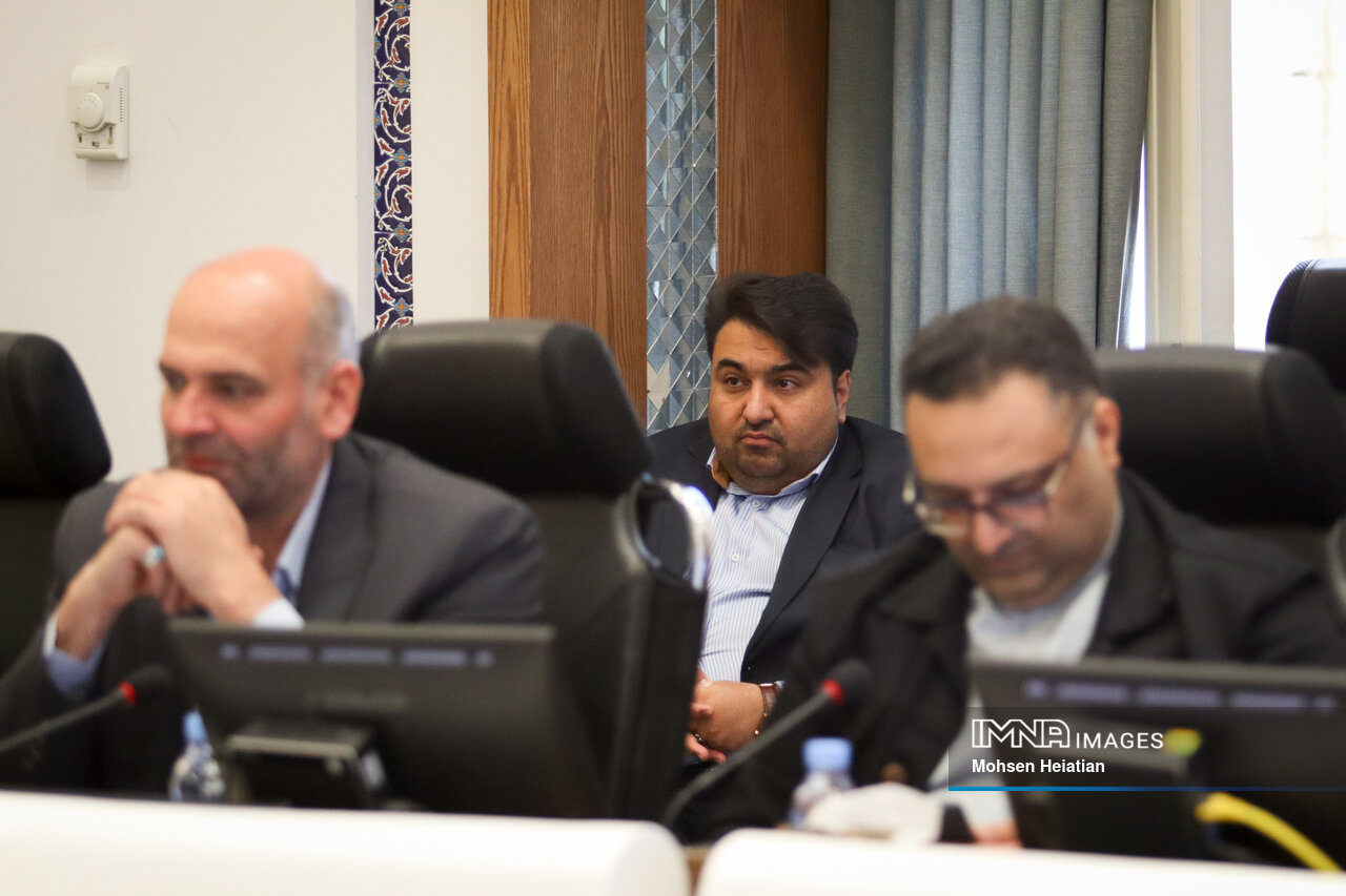 ممنوعیت ورود موتورسیکلت به بازار اصفهان از ۱۷ اردیبهشت/بودجه مرمت بازار ۵ برابر شد