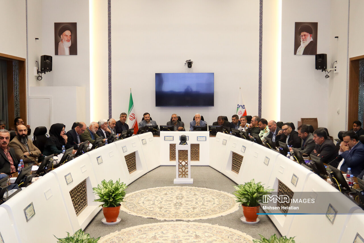 ممنوعیت ورود موتورسیکلت به بازار اصفهان از ۱۷ اردیبهشت/بودجه مرمت بازار ۵ برابر شد