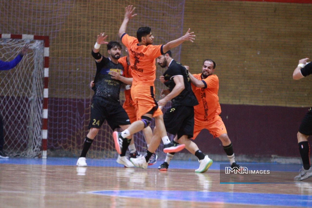 قهرمانی زودهنگام و بدون باخت مس/ دربی نقشجهان به نام گیتیپسند