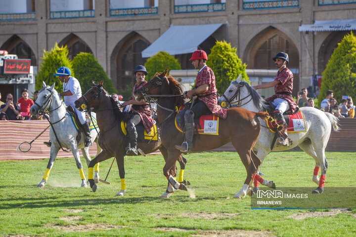 مسابقه چوگان در میدان امام(ره)