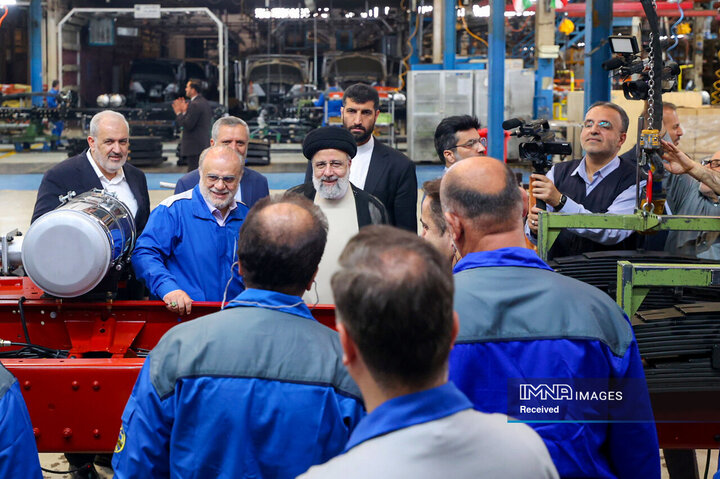 حضور رئیس جمهور در کارخانه ایران خودرو
