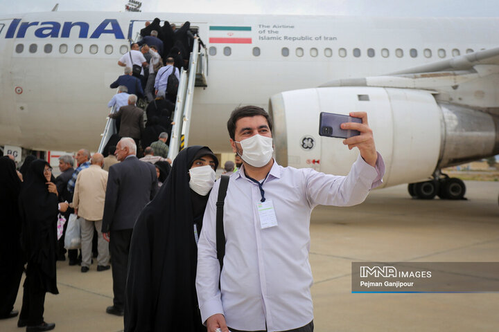 اعزام به حج عمره پس از ۹ سال انتظار