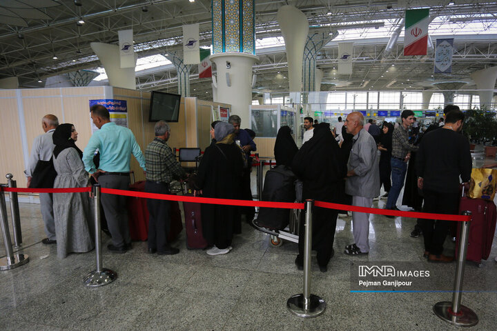 اعزام به حج عمره پس از ۹ سال انتظار