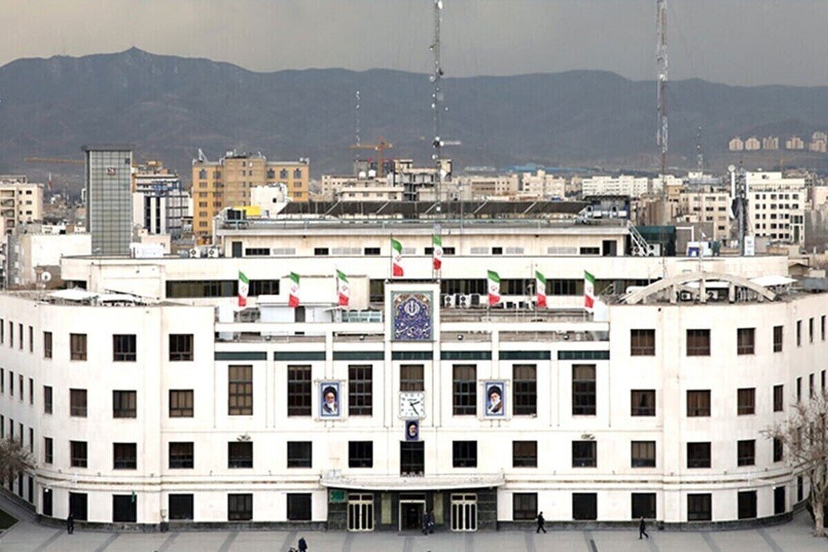 وضعیت اقتصادی کلانشهرهای کشور در نیمه نخست امسال/ شاخصهای بودجه چه میگویند؟