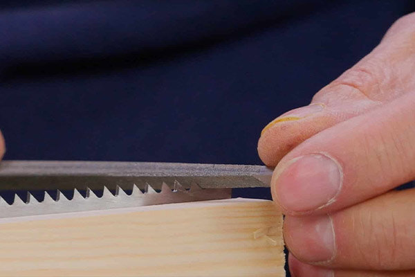 تیز کردن اره: 3 شگرد برای داشتن تیزترین اره! تیز کردن اره: 3 شگرد برای داشتن تیزترین اره!