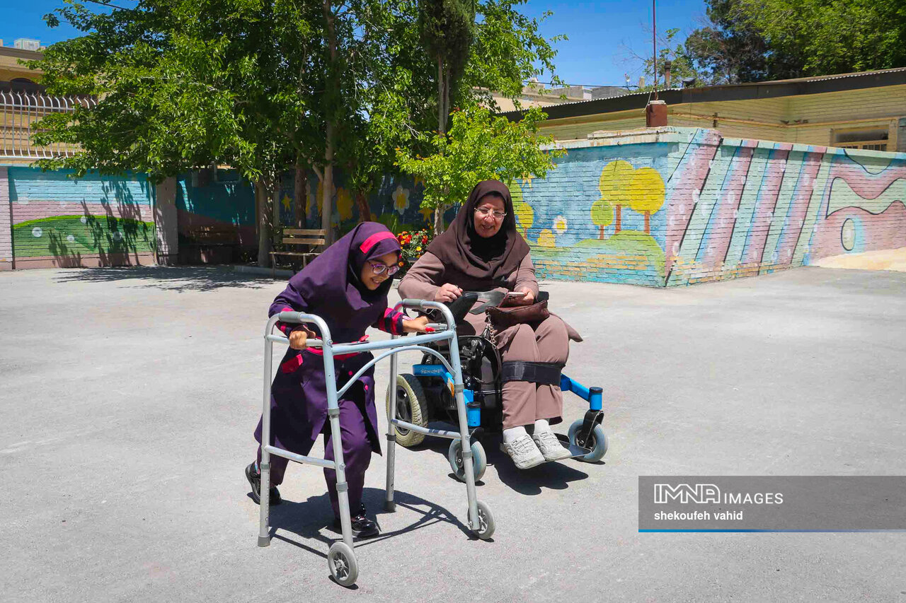 روایت «ایران» از زندگی در باغچهبان