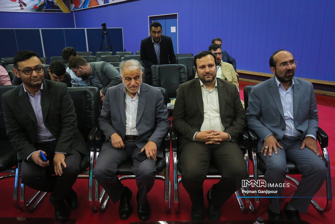 شهرداری اصفهان باید فصل وصل سرمایه‌گذاری مخاطره‌پذیر با شرکت‌های دانش‌بنیان باشد