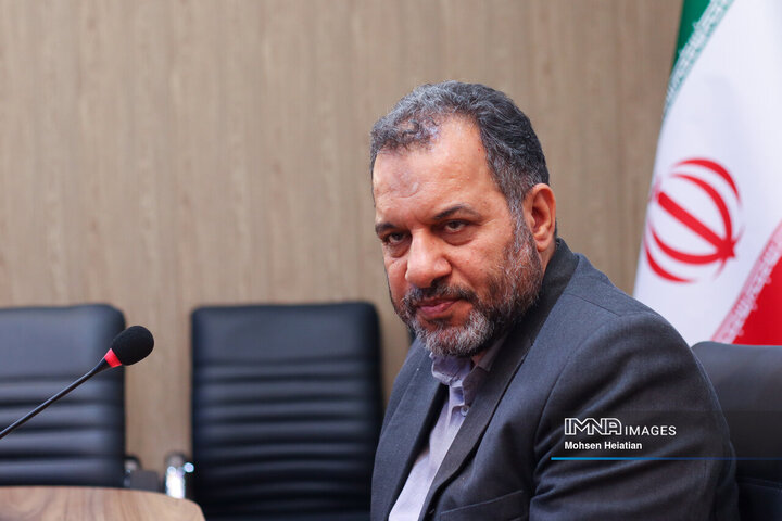 بانکی‌پور درگذشت رئیس دانشگاه فرهنگیان استان اصفهان را تسلیت گفت