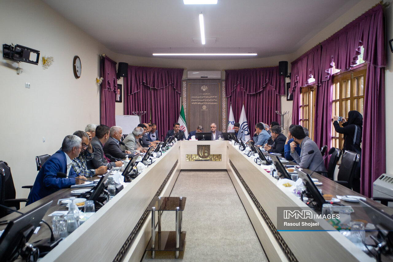 ۱۰ درصد شهرهای استان اصفهان بدون شهردار اداره می‌شوند