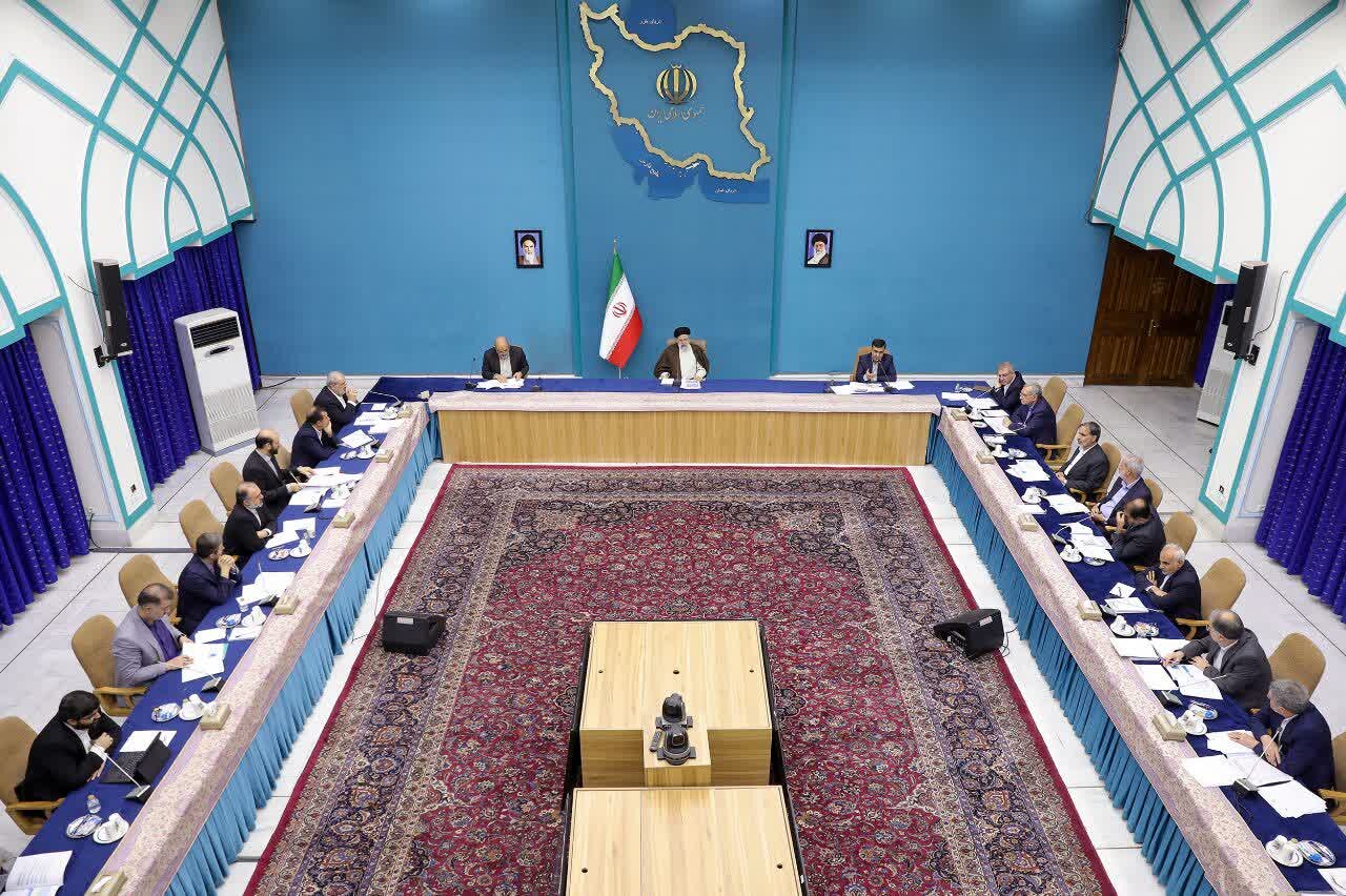 بررسی مسائل زیست محیطی اصفهان در جلسه شورای عالی حفاظت محیط زیست با حضور رئیس جمهور