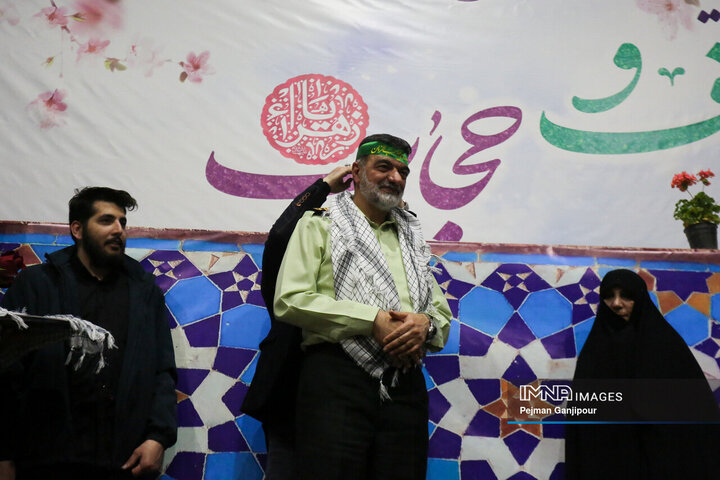 تجمع مردم اصفهان در حمایت از طرح نور نیروی انتظامی