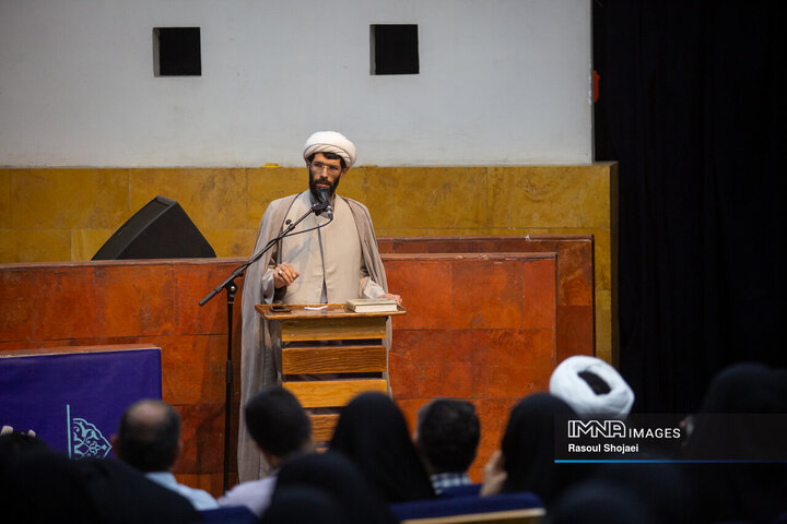 نشست هم افزایی مجموعه های فرهنگی اصفهان