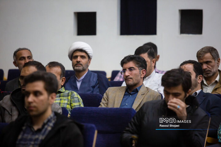 نشست هم افزایی مجموعه های فرهنگی اصفهان