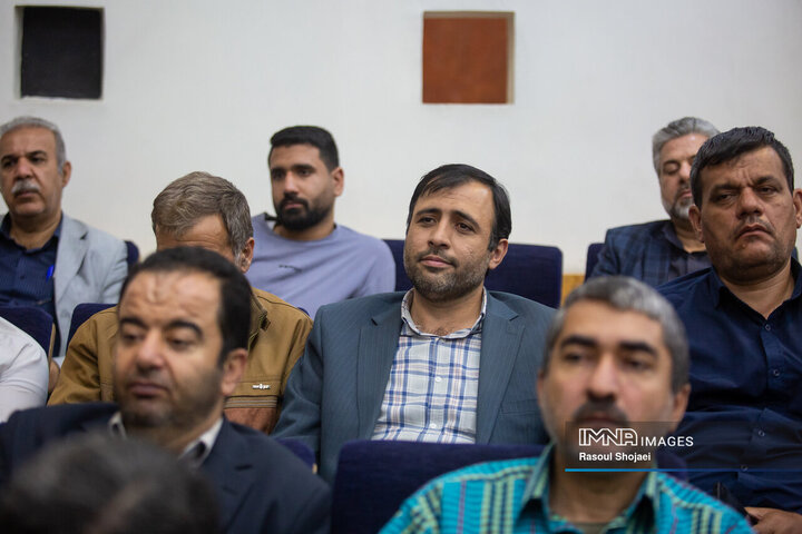 نشست هم افزایی مجموعه های فرهنگی اصفهان