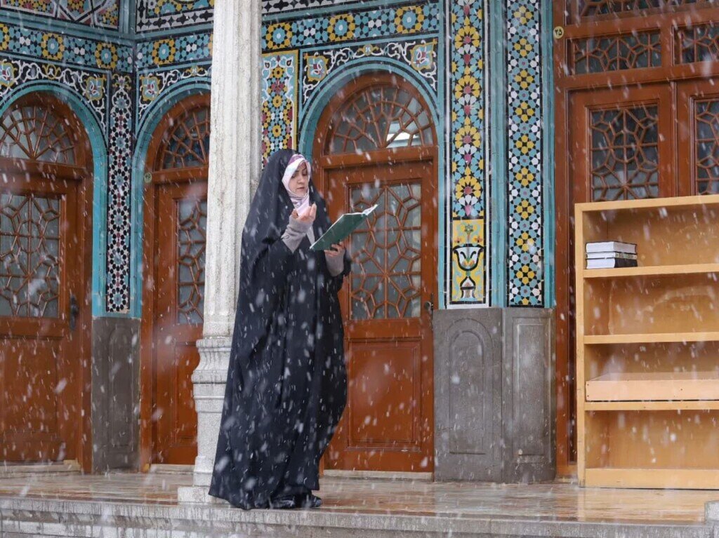 طلوع خواهر خورشید در افق جهان هستی / میلاد بانویی که ولینعمت ایران شد