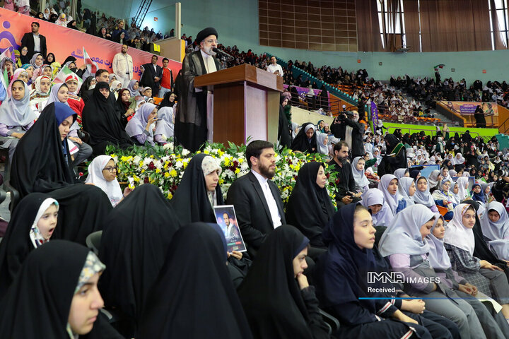 Iranians Gather to Celebrate National Girl's Day, Honoring Hazrat Fatemeh Ma'soumeh (SA)