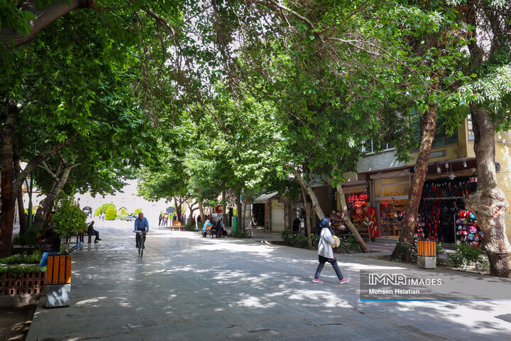 نجات بازار اصفهان از موتورسیکلت‌ها