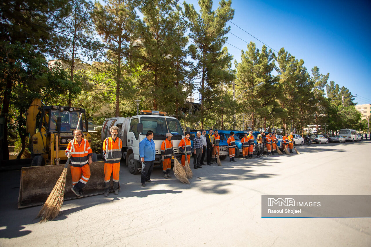 برای رسیدگی به امور محله برازنده ۸۷ میلیارد ریال هزینه شد