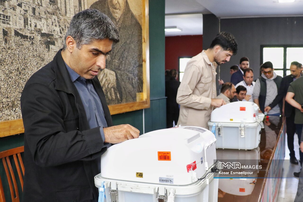 اسامی منتخبان تهران در مرحله دوم انتخابات مجلس