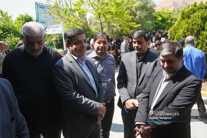 مراسم تشییع قهرمان پارادوومیدانی در اصفهان