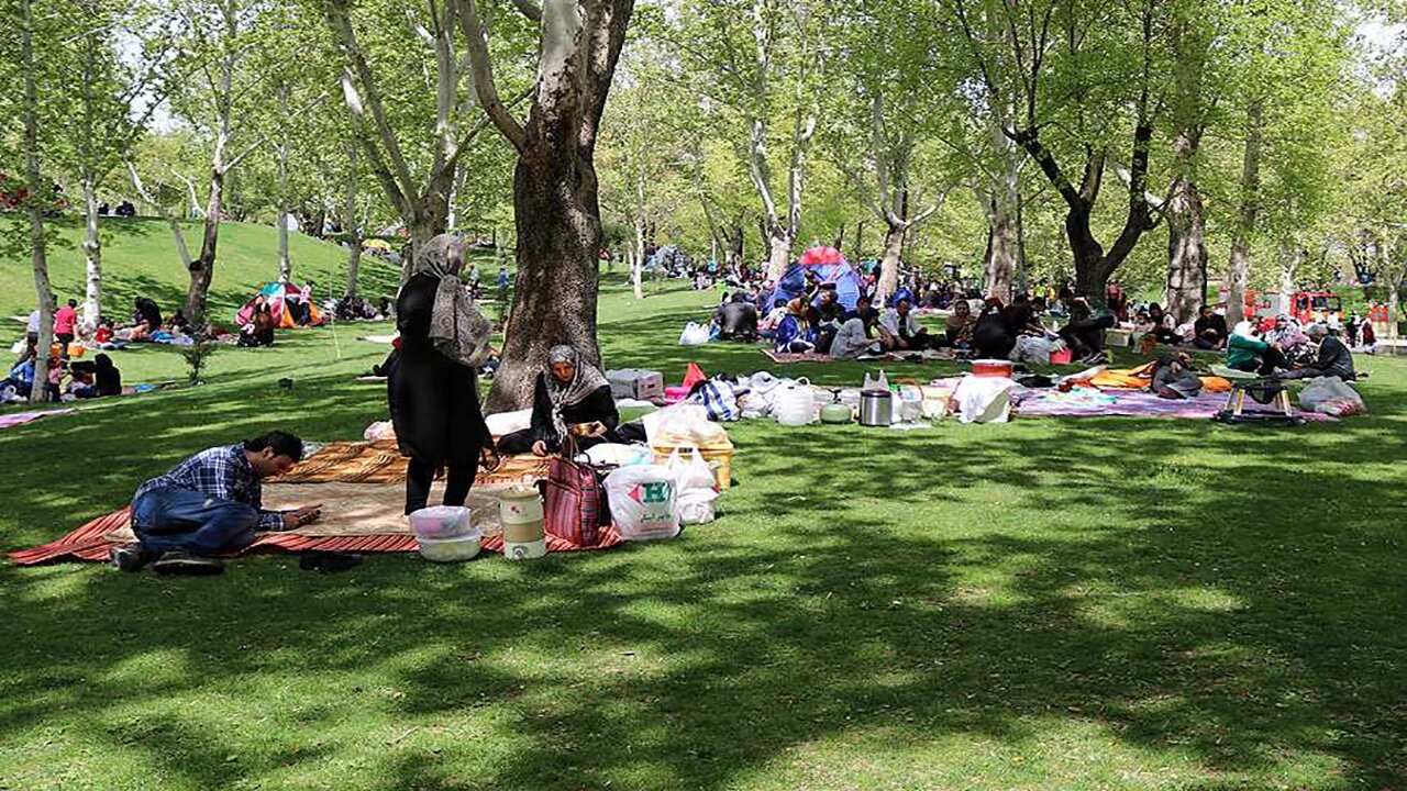 کمبود فضای سبز در شهرکرد یا توزیع نامناسب؛ مسئولان شهری پاسخ میدهند