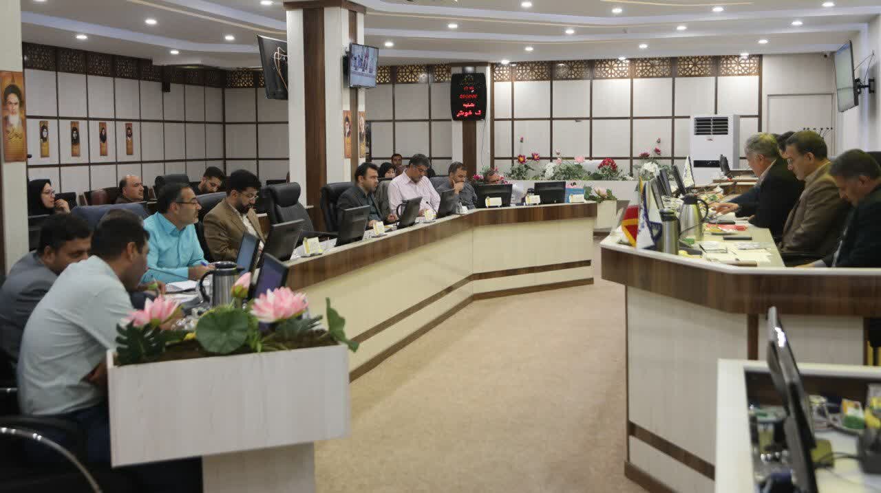 ابنیه تاریخی و بازار سرپوشیده سند هویت استان مرکزی و شهر اراک