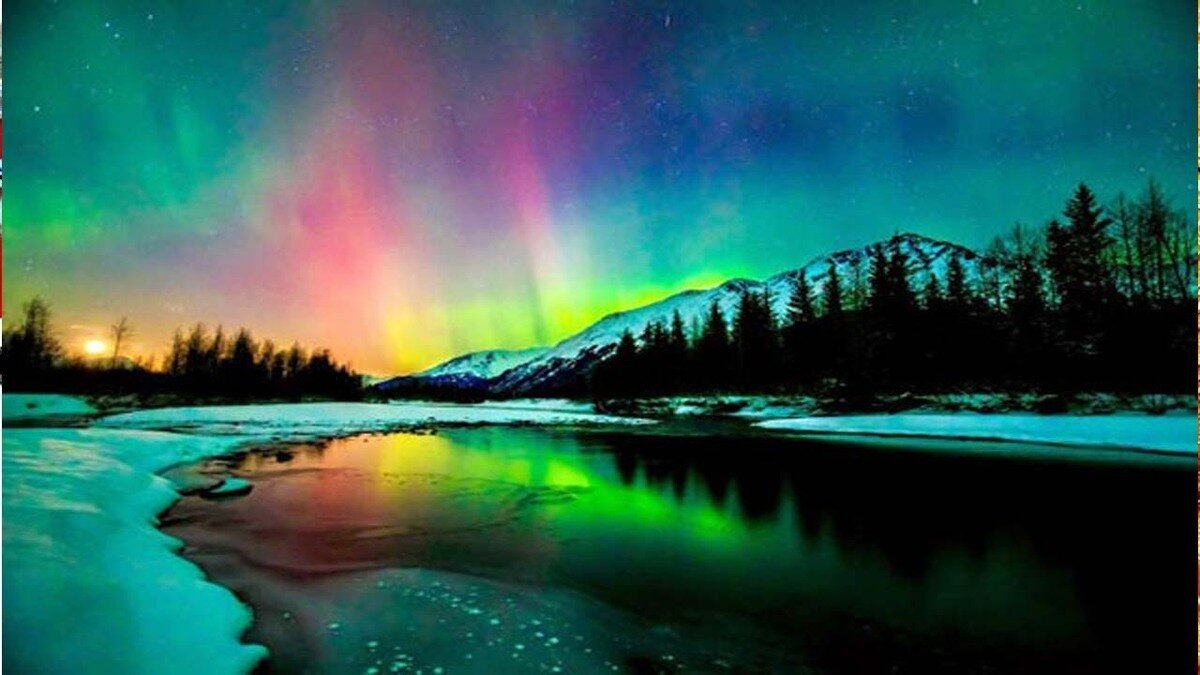شفق قطبی، نمایش طبیعی نور در آسمان