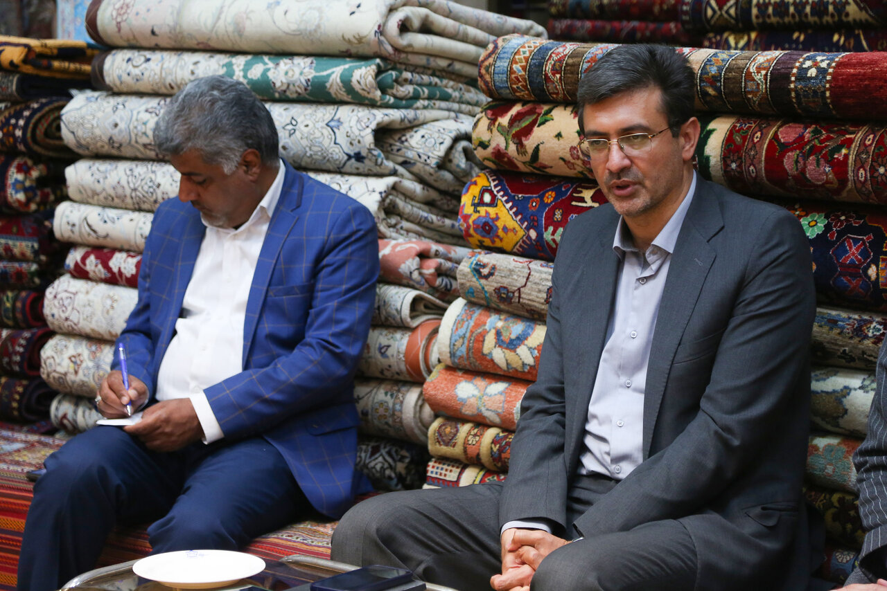 پانزدهمین نمایشگاه سراسری صنایع دستی ایران در استان یزد + فیلم