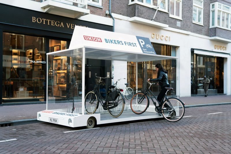 پیادهرو فقط برای راه رفتن نیست