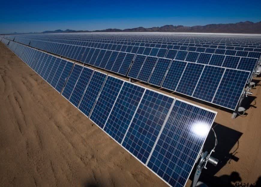 نیروگاه‌های خورشیدی قشم و میناب به‌زودی به بهره‌برداری می‌رسند