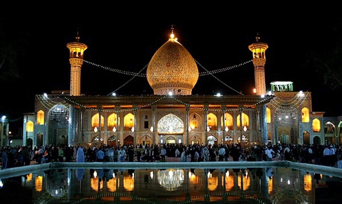 جاهای دیدنی شیراز در شب