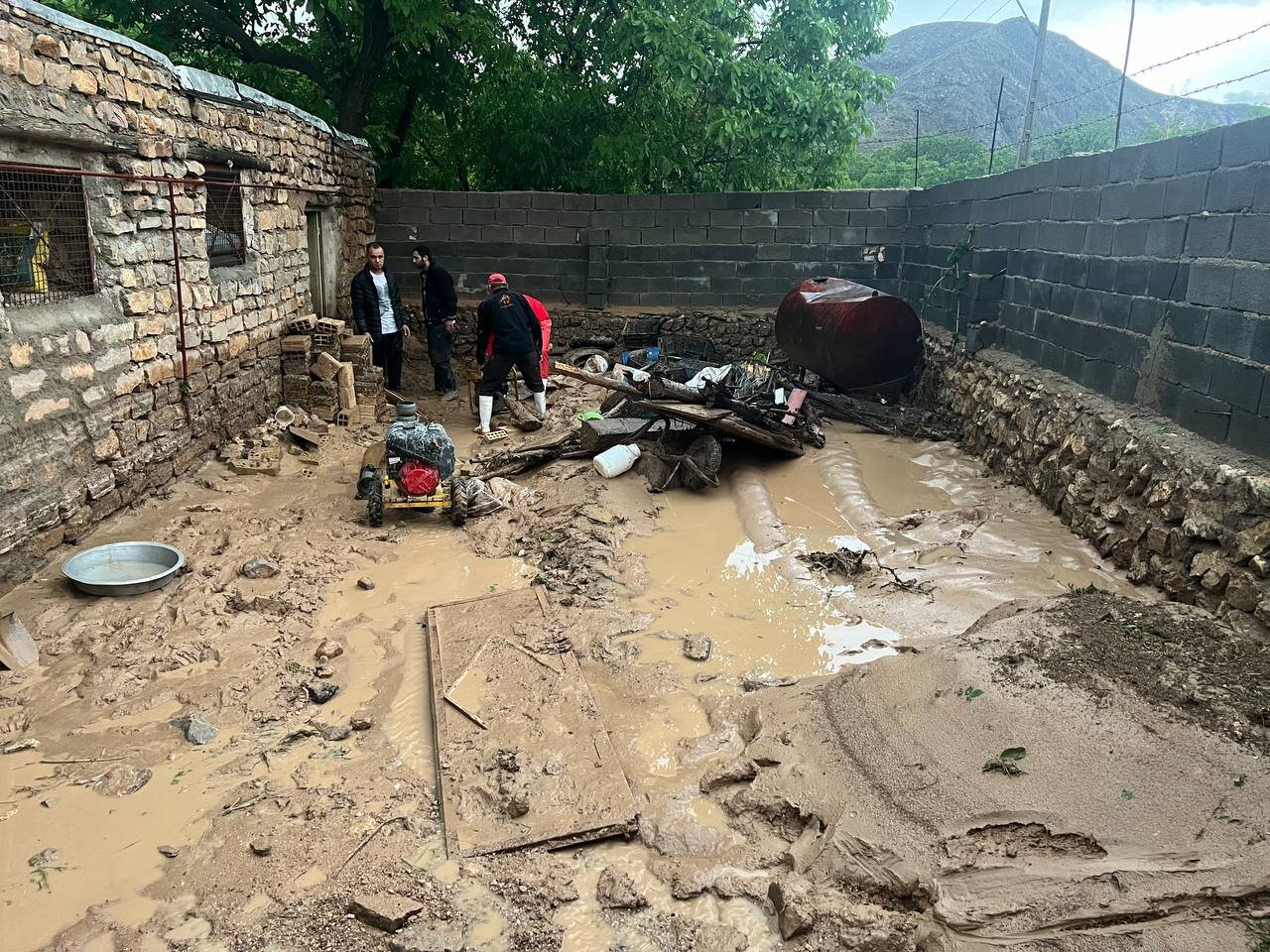 فیلم| خسارت شدید به منازل روستای چهارخروار خراسان شمالی بر اثر سیل